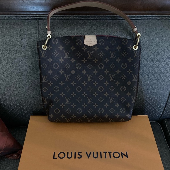 Louis Vuitton Graceful PM Brand New without Tags - Picture 2 of 16